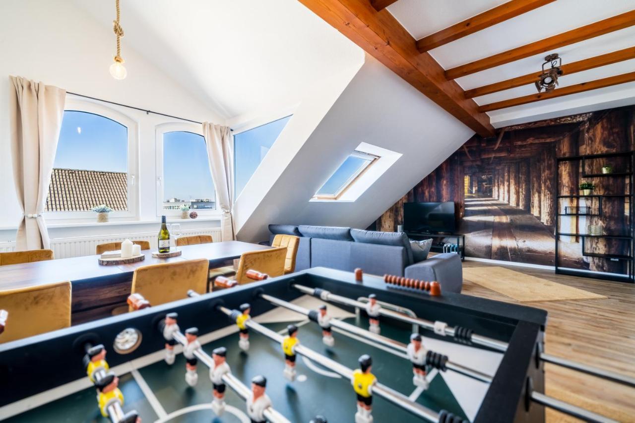 Stylisches Penthouse Zentral Tischfussball 100M2 Wii Hannover Exteriör bild